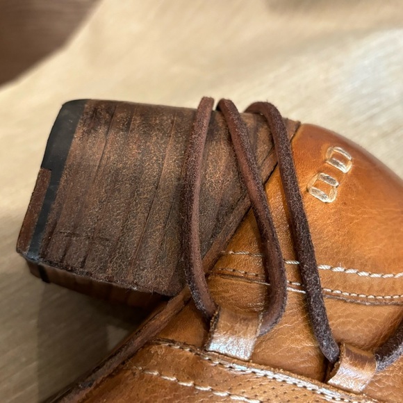 BED STU Sz 6.5 Blaire Stacked Heel Zipper Lace Up Back Ankle Booties Tan Rustic - Picture 7 of 14